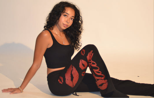 Kiss Print Sweatpants
